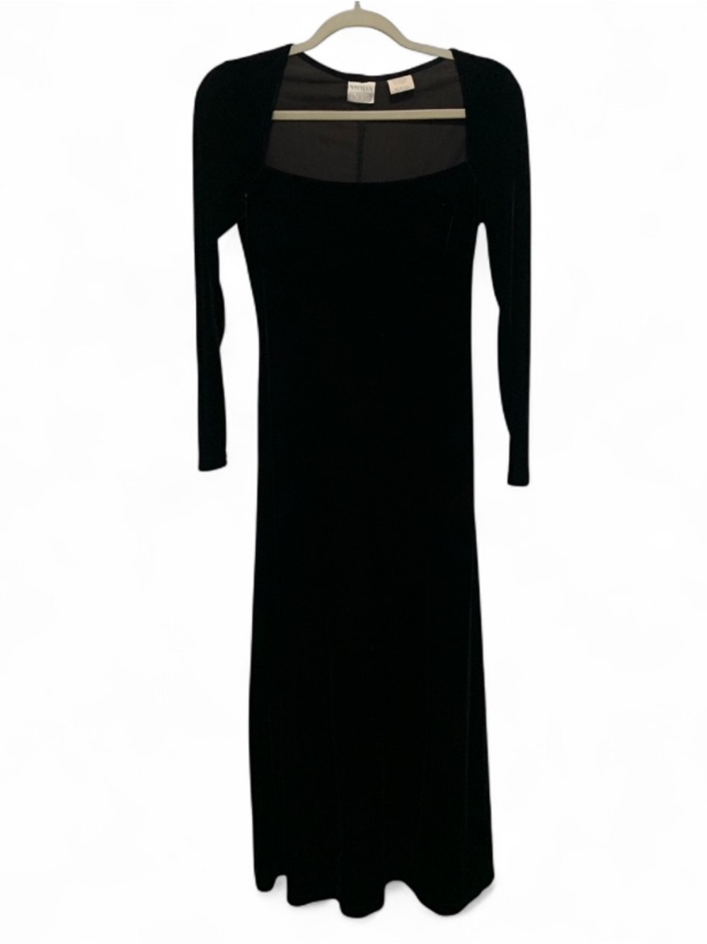 Vintage Moda Intl Black Long Sleeve Velvet Maxi Dress